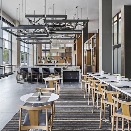Ac Hotel By Marriott Louisville Downtown Екстер'єр фото
